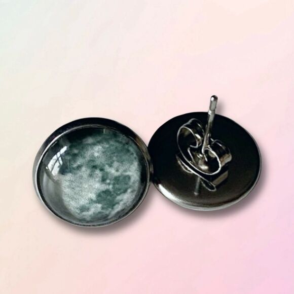 12MM, Glow In The Dark, Moon Stud Earrings, Unisex - Picture 8 of 8
